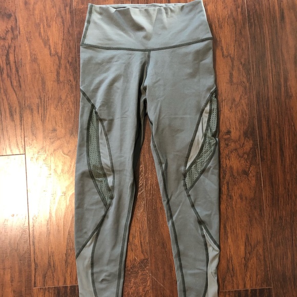 Aerie Greek khaki coloured leggings 7/8 - Picture 1 of 3